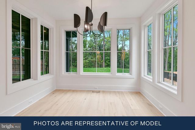 123 N EDGEWOOD ST, Arlington, VA 22201