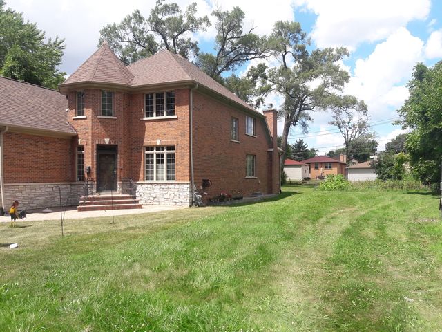 1738 Lunt Avenue, Des Plaines, IL 60018