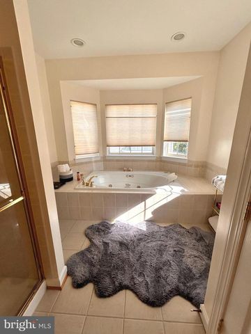 13504 GUM SPRING DR, Rockville, MD 20850