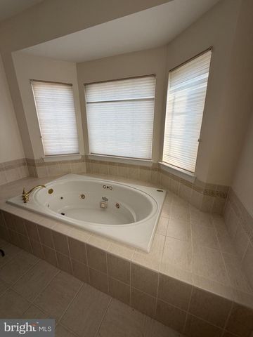 13504 GUM SPRING DR, Rockville, MD 20850