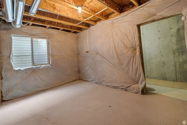 11184 S HEATHER GROVE LN, South Jordan, UT 84095