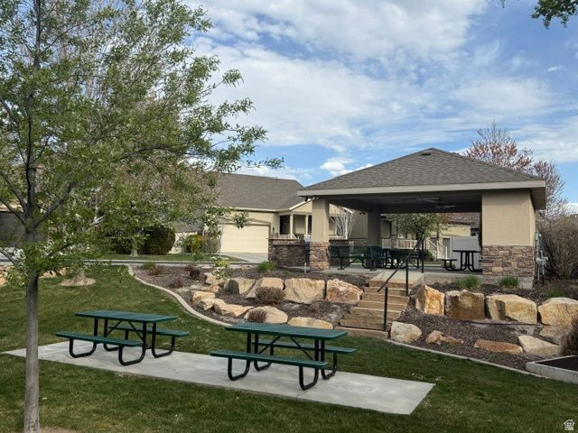 11184 S HEATHER GROVE LN, South Jordan, UT 84095