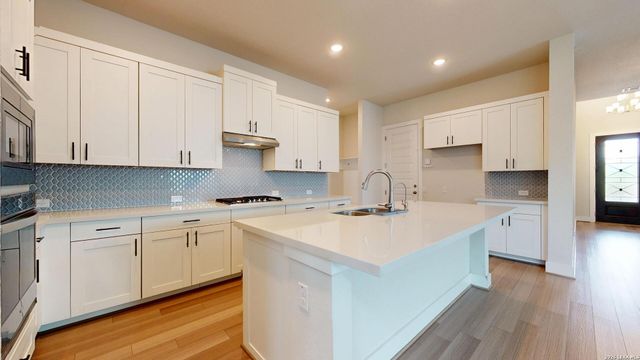 11526 HOLLERING PASS, Schertz, TX 78154
