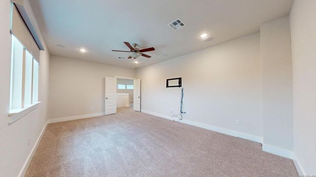 11526 HOLLERING PASS, Schertz, TX 78154