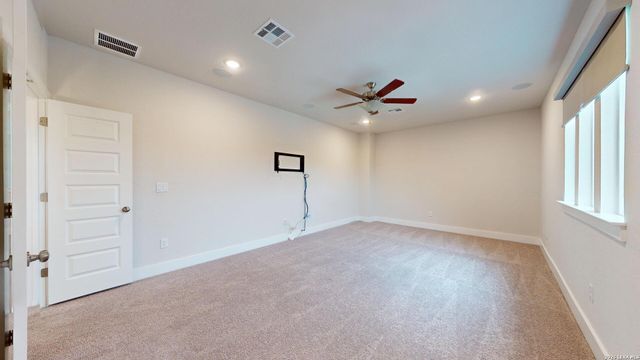 11526 HOLLERING PASS, Schertz, TX 78154