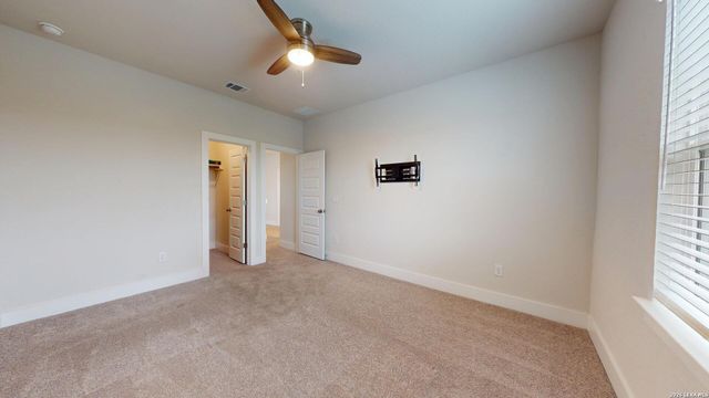11526 HOLLERING PASS, Schertz, TX 78154