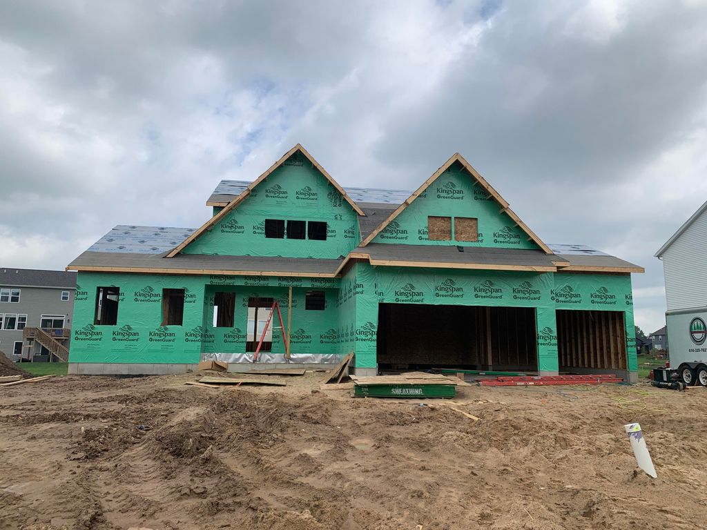6595 Inwood Ridge Drive NE, Rockford, MI 49341
