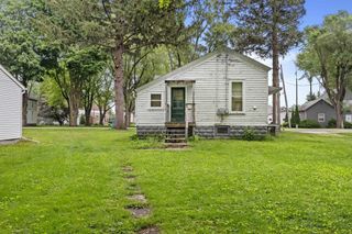 305 N Illinois Street, Wanatah, IN 46390
