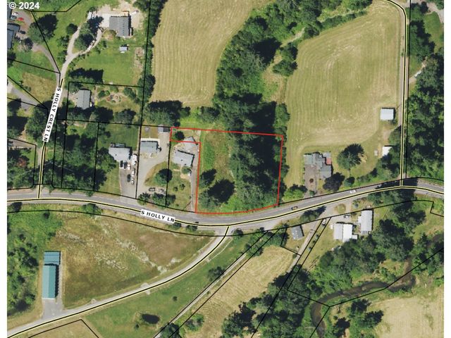 17167 S HOLLY Ln, Oregon City, OR 97045