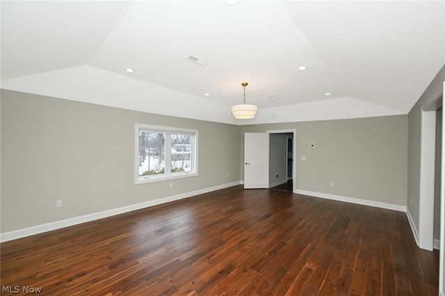 26436 Annesley Road, Beachwood, OH 44122