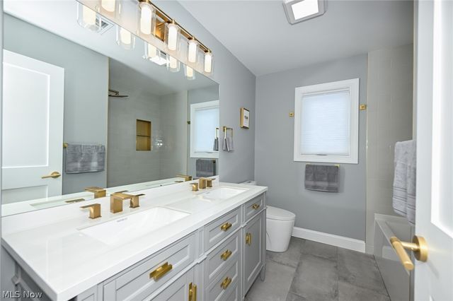 26436 Annesley Road, Beachwood, OH 44122