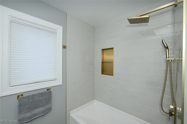 26436 Annesley Road, Beachwood, OH 44122