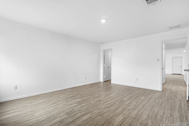 2811 Gustavo, Converse, TX 78109