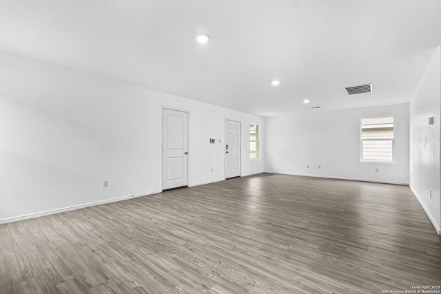 2811 Gustavo, Converse, TX 78109