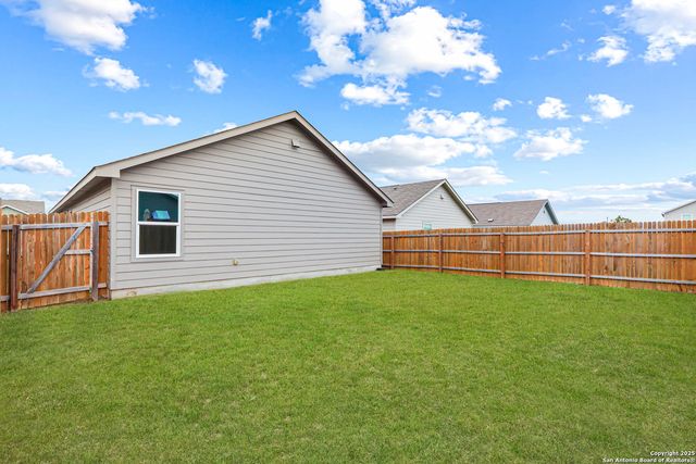 2811 Gustavo, Converse, TX 78109