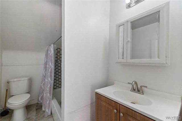 377 Pine Ridge Road, Cheektowaga, NY 14225