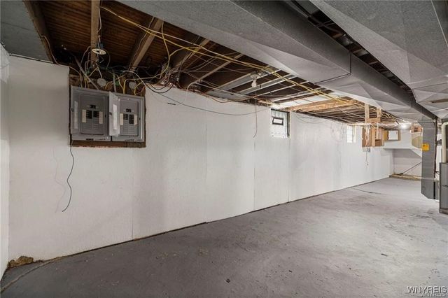 377 Pine Ridge Road, Cheektowaga, NY 14225