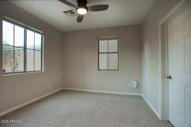 3985 E HUMMINGBIRD Lane, Phoenix, AZ 85050