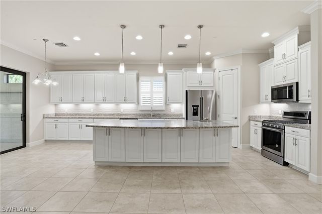 23706 Pebble Pointe LN, Estero, FL 34135