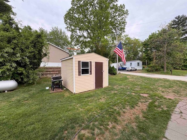 11 Gary Street, Nashua, NH 03062