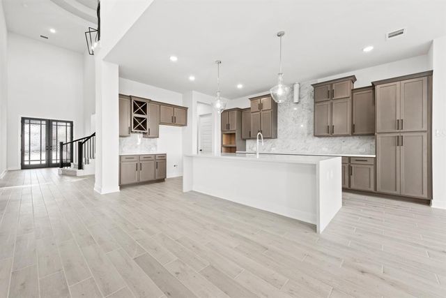 10715 Avanti Drive, Richmond, TX 77469