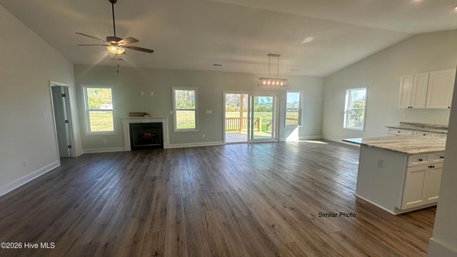 253 Hardison Road, Holly Ridge, NC 28445