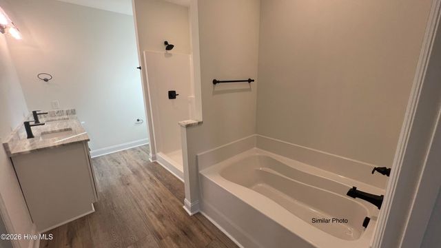 253 Hardison Road, Holly Ridge, NC 28445