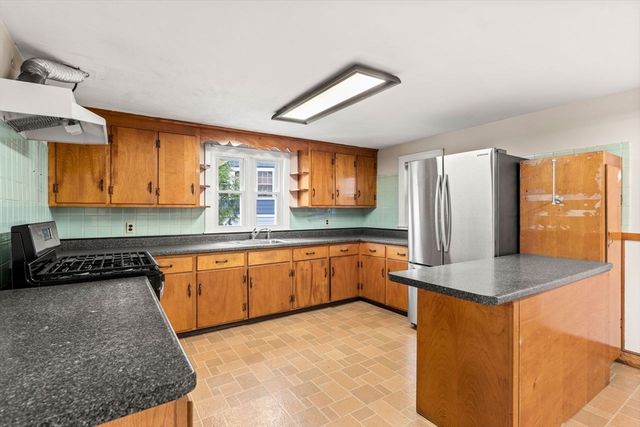 380 Cross Street, Winchester, MA 01890