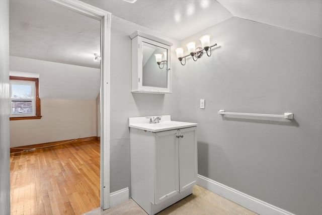 380 Cross Street, Winchester, MA 01890