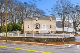 380 Cross Street, Winchester, MA 01890