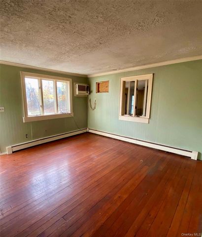 26 N Swezeytown Road, Middle Island, NY 11953