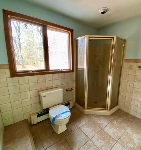 26 N Swezeytown Road, Middle Island, NY 11953