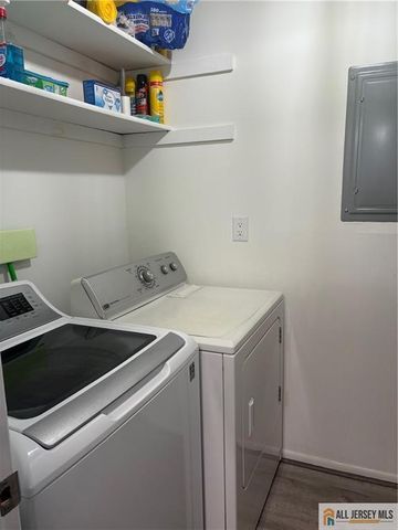 802 Lindsey Court, Evesham, NJ 08053