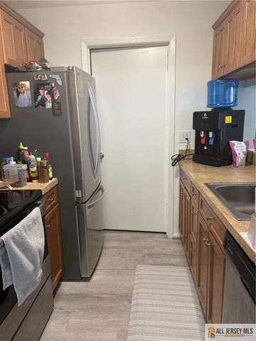 802 Lindsey Court, Evesham, NJ 08053