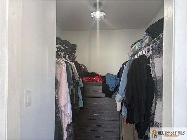 802 Lindsey Court, Evesham, NJ 08053