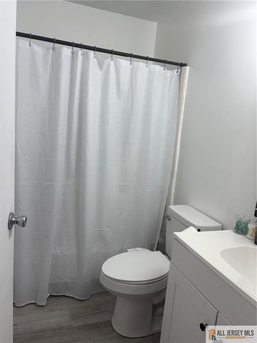 802 Lindsey Court, Evesham, NJ 08053