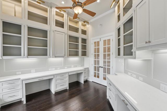 70 Quail Rock Place, The Woodlands, TX 77381
