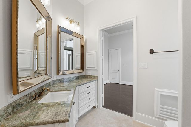 70 Quail Rock Place, The Woodlands, TX 77381
