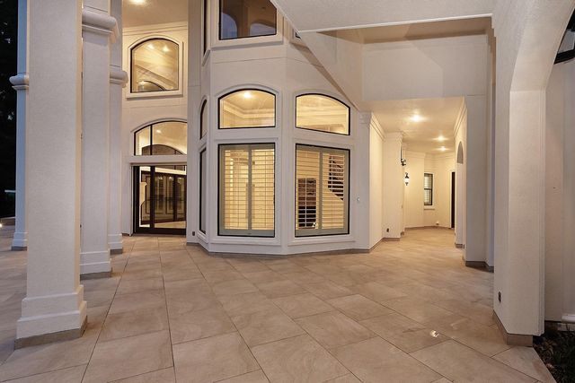 70 Quail Rock Place, The Woodlands, TX 77381