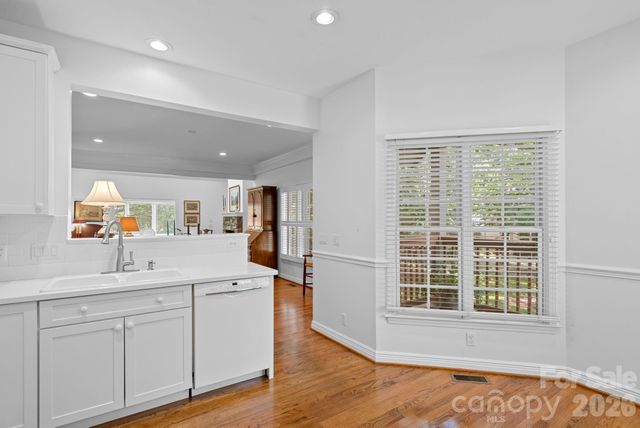 62 Pinnacle Point, Asheville, NC 28805