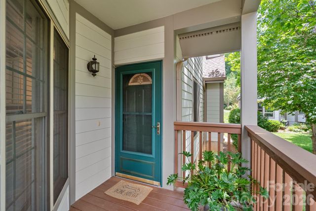 62 Pinnacle Point, Asheville, NC 28805