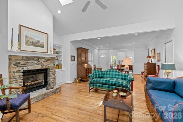 62 Pinnacle Point, Asheville, NC 28805