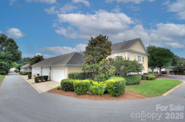 903 White Point Drive, Huntersville, NC 28078