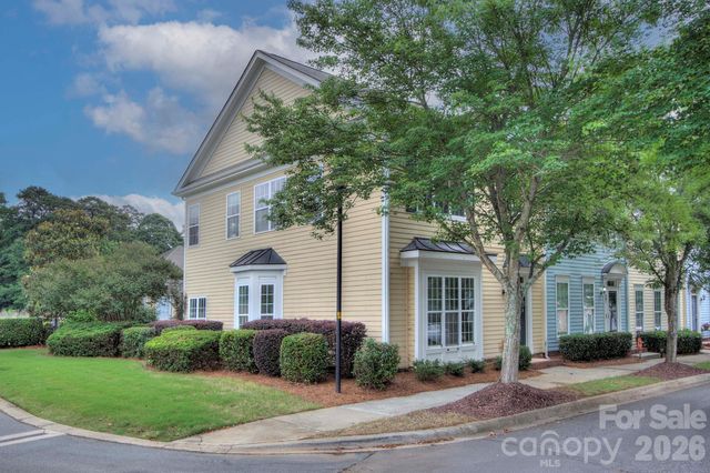 903 White Point Drive, Huntersville, NC 28078