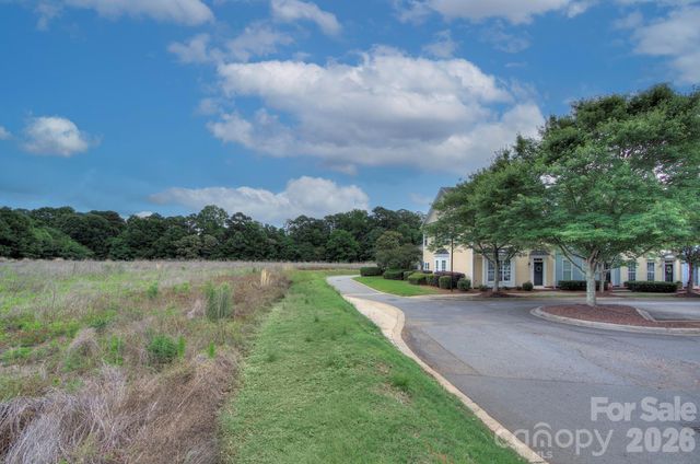 903 White Point Drive, Huntersville, NC 28078