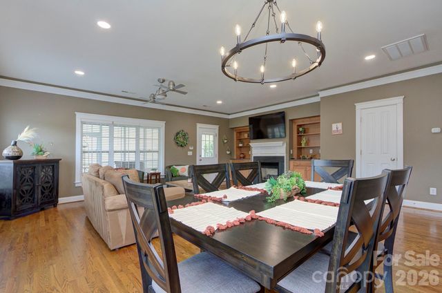 903 White Point Drive, Huntersville, NC 28078
