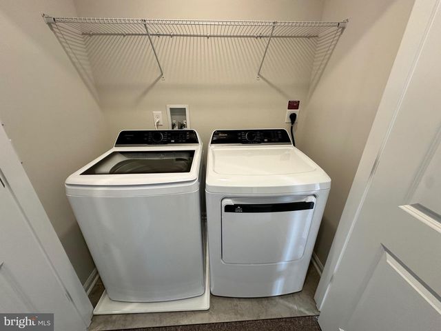 10983 BARNARD PL, White Plains, MD 20695