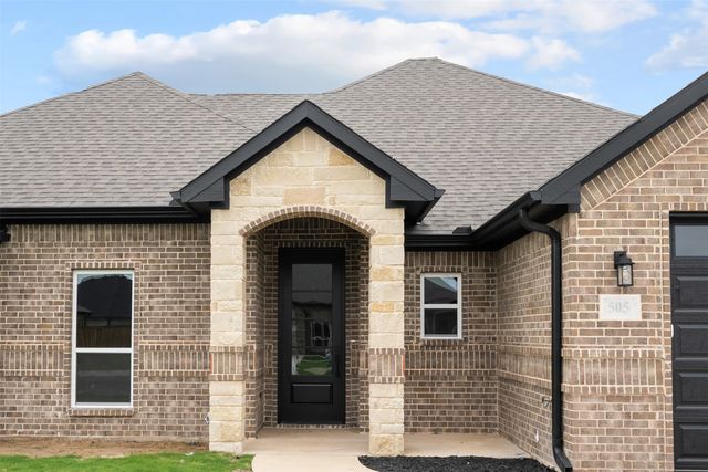 505 Limestone Circle, Mabank, TX 75147