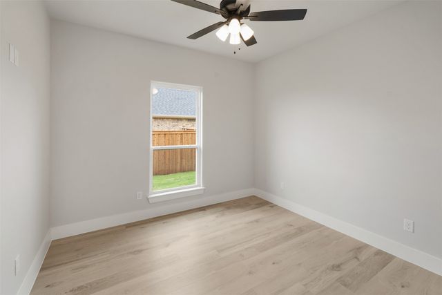 505 Limestone Circle, Mabank, TX 75147