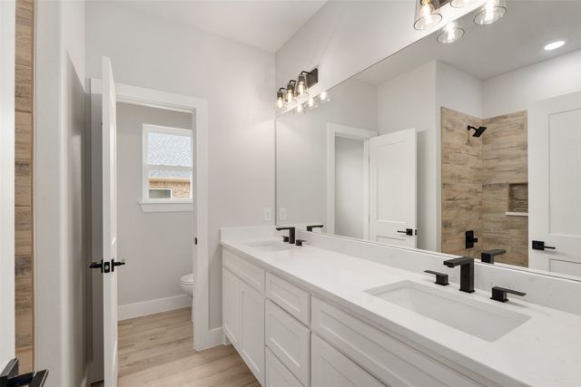 505 Limestone Circle, Mabank, TX 75147